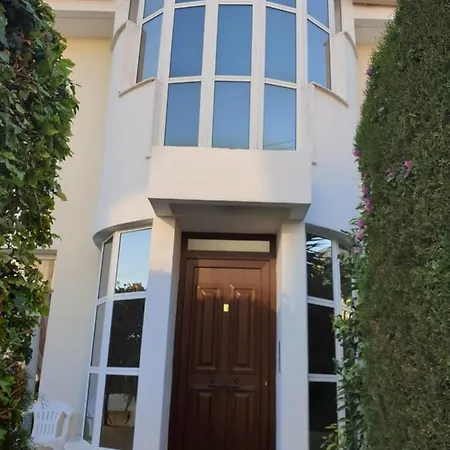 Villa Villaviktoria *