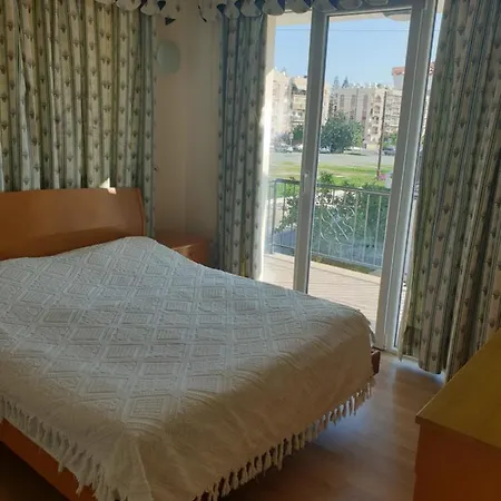 Villaviktoria * Лимасол