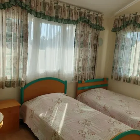 Villaviktoria * Limisso